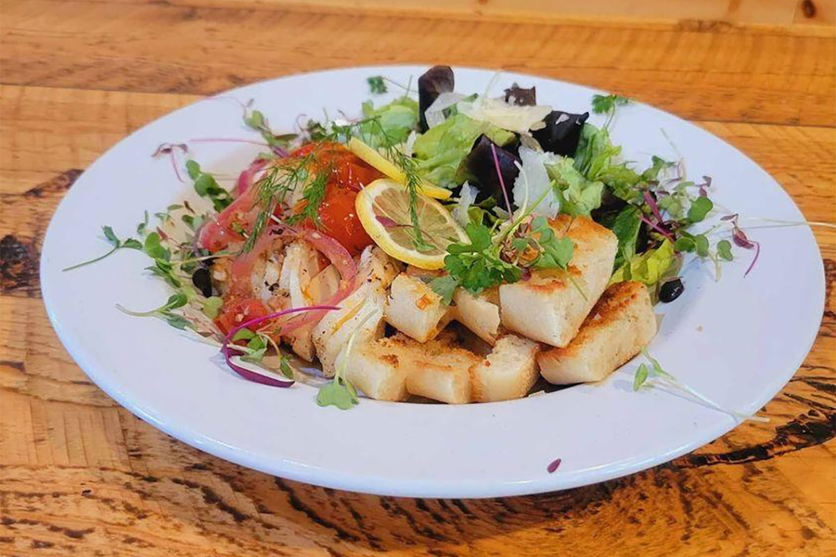 River Edge Food 1 - River Edge Resort &Amp; Steakhouse
