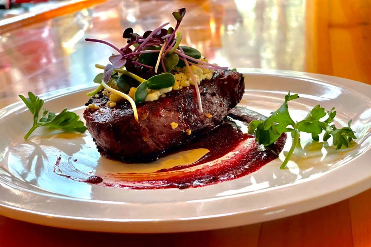 River Edge Food 2 - River Edge Resort &Amp; Steakhouse